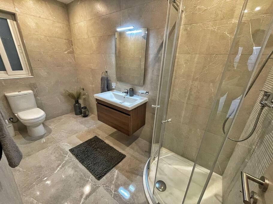Modern 1 Bedroom Apartment 400M Away From The Sea St. Paul's Bay Exterior foto